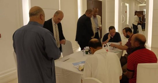 مكتب التمثيل العمالي بالرياض يقدم استشارات للجالية المصرية في السعودية