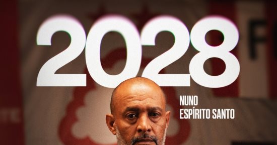 نوتينجهام فورست يجدد عقد مدربه نونو سانتو حتى 2028 