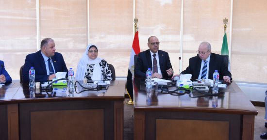 وزير العمل: توسع في قاعدة بيانات العمالة غير المنتظمة وعمال التراحيل للدعم والحماية