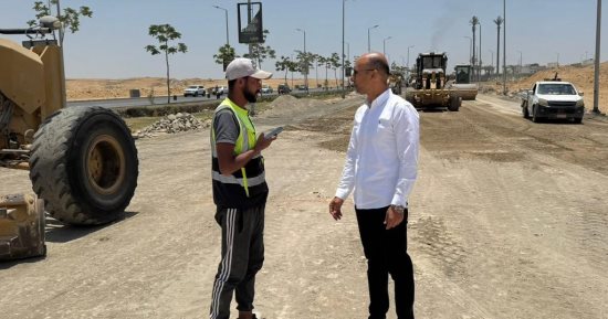 رئيس جهاز مدينة القاهرة الجديدة يتفقد أعمال تطوير محور التسعين الشمالى