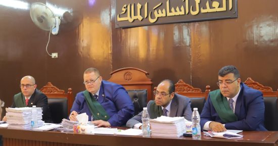 السجن المشدد 15 عاما لـ3 متهمين و7 سنوات لـ4 آخرين بتهمة قتل 3 أشخاص بقنا