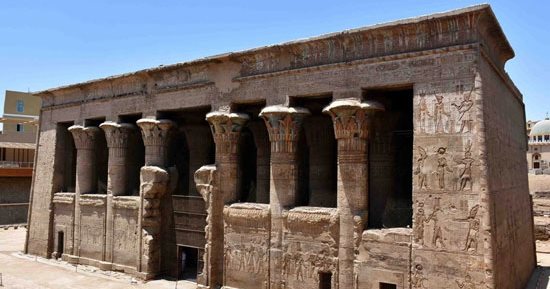 إسنا التاريخية أيقونة السياحة على كورنيش النيل بالأقصر