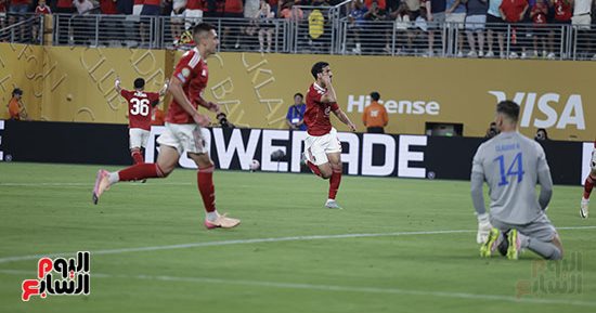 الأهلى يودّع كأس العالم للأندية بعد تعادل مثير 4-4 أمام بورتو.. صور 