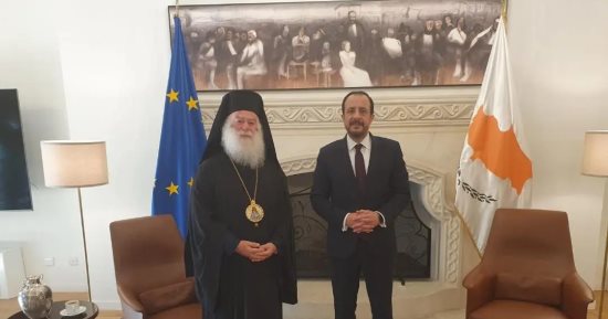 بطريرك الروم الأرثوذكس يلتقى رئيس قبرص ويبحثان دعم العمل الإنسانى فى أفريقيا 