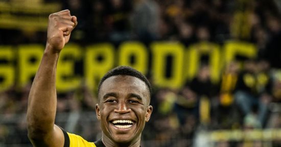 رسميًا.. بوروسيا دورتموند يعلن رحيل يوسف موكوكو إلى كوبنهاجن 