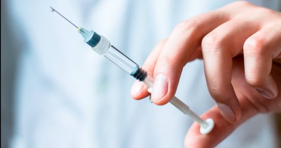 تزايد الإقبال على عمليات تكبير الشفاه بين الرجال بمناطق شمال القوقاز