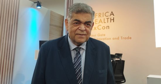 رئيس لجنة الصحة بالبرلمان: انخفاض عدد الأطباء في أفريقيا بسبب"الهجرة"