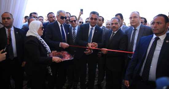 وزير التموين يفتتح سوق اليوم الواحد بالعاشر من رمضان