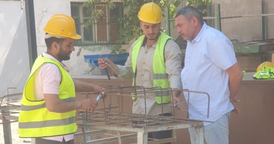 وزير العمل يعلن عن بدء الاختبارات العملية للمتقدمين للعمل فى شركة مقاولات بالإمارات