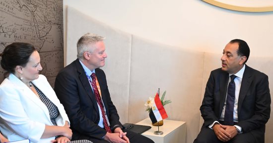 رئيس الوزراء يلتقي الأمين العام لمنظمة التعاون الاقتصادي والتنمية (OECD)