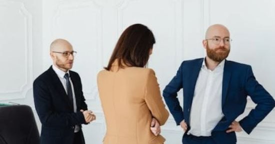 إتيكيت التعامل وقت الخلافات.. 4 قواعد تساعدك فى حفظ علاقتك بالآخرين