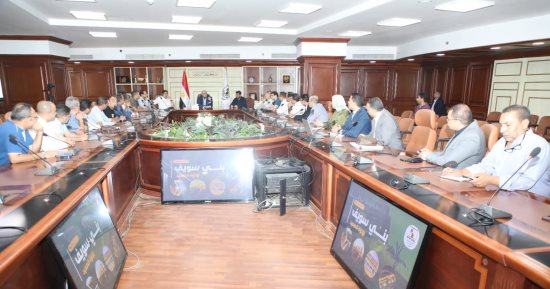 محافظ بنى سويف يستعرض مشروع مجمع المواقف الجديد ويؤكد: هدفنا المواطن