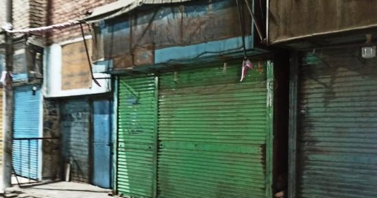 جهود مكثفة لغلق وتشميع محلات الأفارقة غير المرخصة بأسوان