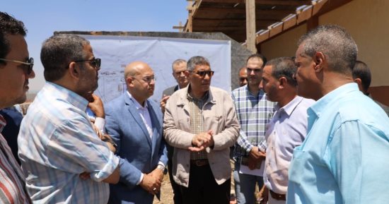 الجيزة: تعزيز كفاءة شبكات المياه وتوسعة محطات الصرف بقرى منشأة القناطر