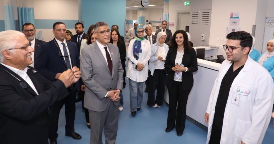 محافظ الجيزة يتفقد مستشفى بهية للكشف المبكر عن سرطان الثدى بمدينة الشيخ زايد