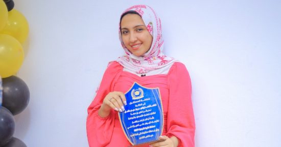 عاملة باليومية "من التكريم إلى التكفين".. قصة طالبة جامعية "شهيدة لقمة العيش"