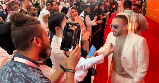 أحمد السقا بعد عرض أحمد وأحمد: الجمهور السعودى ذواق للفن المصري..صور 