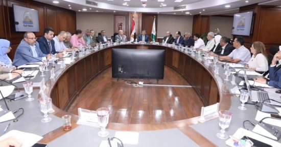 محافظ الجيزة: خطة للنهوض بالبنية التحتية وتوفير فرص عمل بالمناطق الصناعية