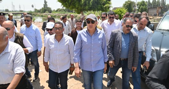 وزير الري: مراجعة حالة الإشغالات على جسور نهر النيل بالقناطر الخيرية