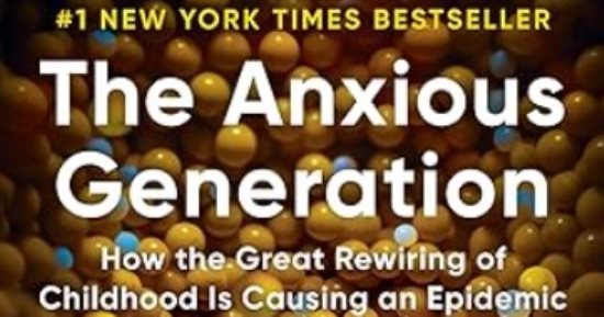 كتاب جيل القلق يكشف كيف تحولت الطفولة إلى أزمة فى عصر الهواتف الذكية؟
