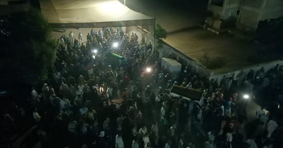 تشييع جنازة ضحايا حادث انقلاب سيارة فى مصرف مائى بالمنوفية.. بث مباشر