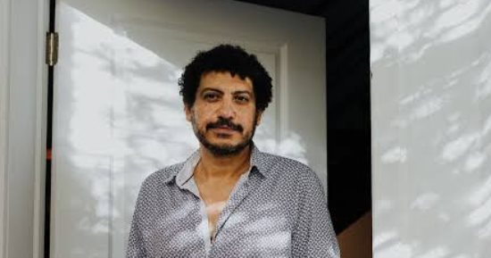 الفنان المصرى  وائل شوقي مديرًا فنيًا لأول نسخة من "آرت بازل" في قطر