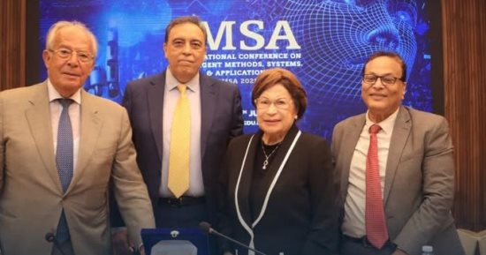 نوال الدجوى تكسر الصمت وتظهر رسميا لأول مرة منذ اشتعال أزمة الأحفاد.. صور