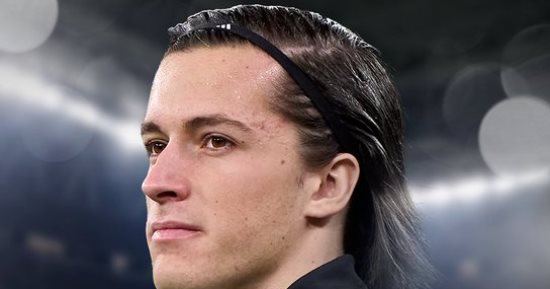 رسميا.. ريال مدريد يعلن التعاقد مع ألفارو كاريراس حتى 2031