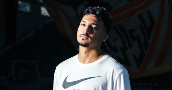 الزمالك ضد مودرن سبورت.. أحمد شريف يسجل أول مشاركة بديلا لخوان ألفينا