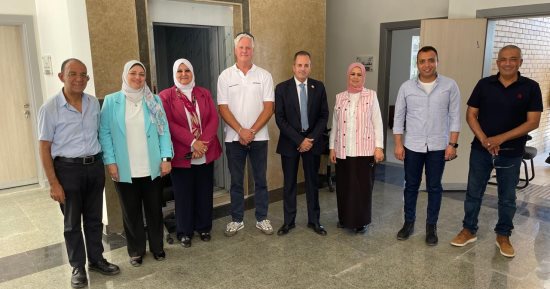 التضامن : توفير الأجهزة التعويضية للأشخاص ذوي الإعاقة ودعمهم للعيش باستقلالية في المجتمع 