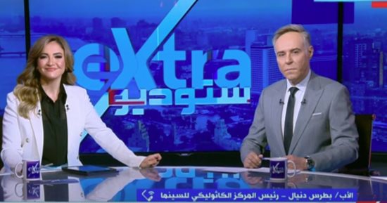 الأب بطرس دانيال يطمئن الجمهور على الحالة الصحية للفنان لطفي لبيب