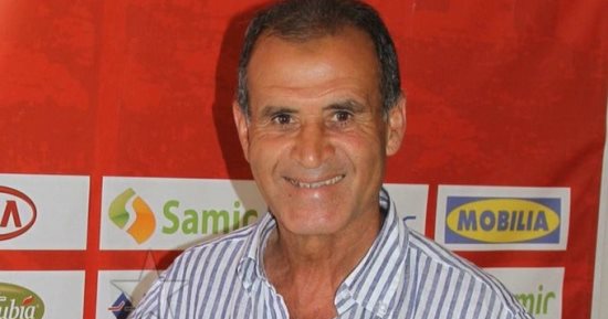 وفاة أسطورة المغرب أحمد فرس عن عمر 78 عامًا بعد صراع مع المرض