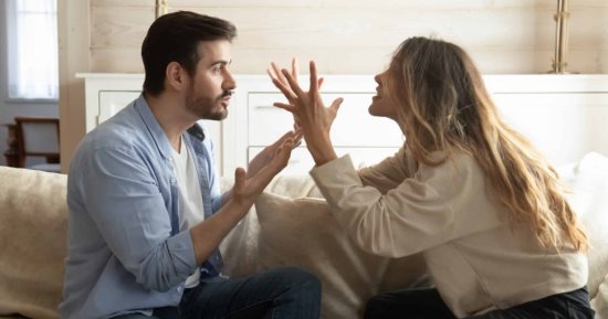 مافيش تفاهم خالص.. أبراج دايماً بتفهم بعضها غلط أبرزهم الحمل والسرطان