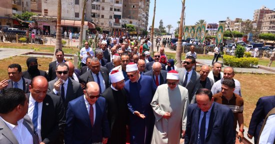 وزير الأوقاف والمفتى ومحافظ كفر الشيخ يفتتحون مشروع تطوير ساحة سيدي إبراهيم