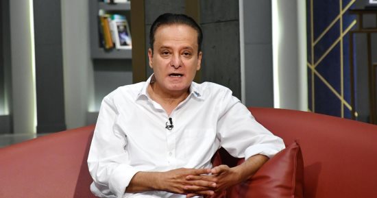 يوسف معاطى بأول ظهور منذ التسعينات: الكوميديا لا تخلو من الوجع