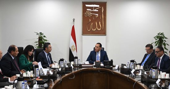 رئيس الوزراء يتابع جهود تطوير قطاع صناعة السكر فى مصر وتعزيز الإنتاج المحلى