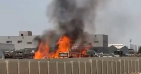 السيطرة على حريق بمصنع ورق فى مدينة السادات بالمنوفية