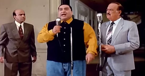 ربع قرن على "ملحمة" الناظر.. نظرة لما وراء الكوميديا.. الفيلم ربط بين انهيار التعليم وسقوط الحضارات.. مقدمة ساخرة رصدت تحول المدرسة من مؤسسة تعليمية لسجن بأسلاك شائكة.. والنتيجة لا مبالاة عاطف وانحراف اللمبى