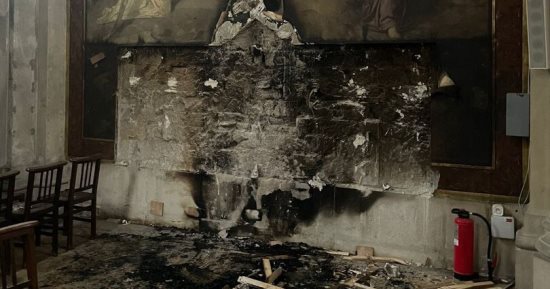 العالم هذا المساء.. ارتفاع كبير لحالات الانتحار بين جنود جيش الاحتلال فى قطاع غزة.. كمبوديا تغلق نحو 500 مدرسة جراء تصاعد حدة الاشتباكات مع تايلاند.. اندلاع حريق ثان فى كنيسة نوتردام بباريس خلال أسبوع