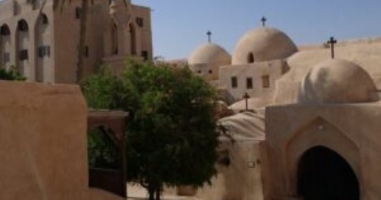 دير السريان بوادى النطرون.. مقر القديسين ومهد بطاركة الكنيسة