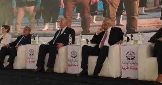 السيد القصير: لا تنجرفوا وراء الشائعات المغرضة وعلينا الوقوف خلف القيادة السياسية
