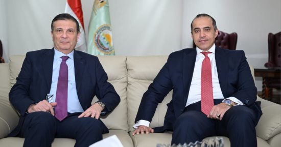 وزير الزراعة يستقبل وزير الشئون النيابية لمناقشة تعديلات قانون التعاونيات الزراعية
