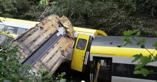 مصرع 22 شخصاً وإصابة 30 بحادث قطار فى تايلاند