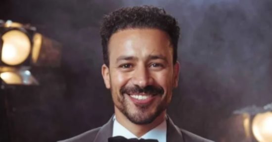 تفاصيل فيلم الكراش قبل طرحه.. سيدة ثرية تقع فى علاقة حب مع محاسب بسيط
