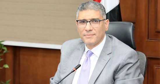 محافظ الجيزة: تفتيش عمالى على المنشآت وتوفير 24.696 فرصة عمل