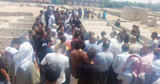 الآلاف يشيعون جثمان "بونجا" حارس وادى دجلة بالإسماعيلية.. فيديو وصور