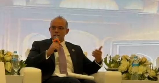 رئيس الرقابة المالية: تطوير آليات لتسهيل دخول الاستثمارات الأجنبية إلى مصر