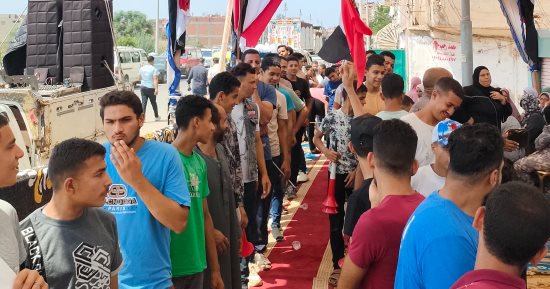 بأعلام مصر.. الشباب يتصدرون المشهد الانتخابى فى قرية نهطاى بالغربية (فيديو)