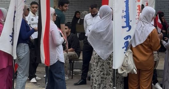 الأغاني الوطنية تشعل أجواء انتخابات مجلس الشيوخ بدائرة مدينة نصر