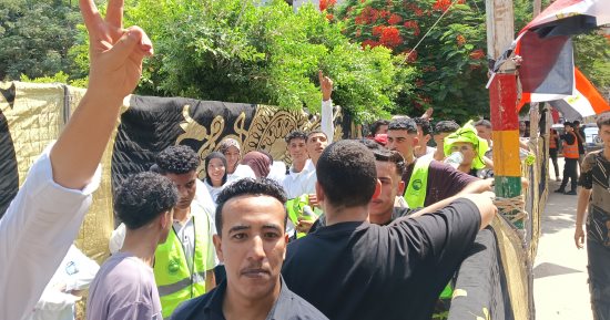 إقبال كبير من الشباب والسيدات على اللجان الانتخابية بالإسماعيلية.. فيديو وصور